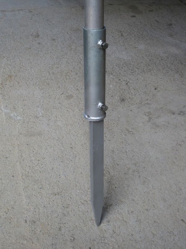 Jordspyd for 60 mm skiltstolpe